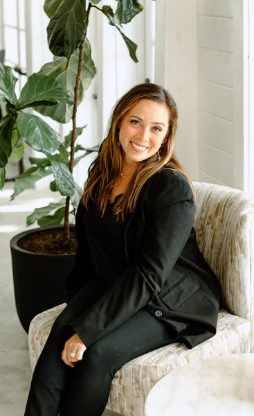 Lauren Kenney, Realtor